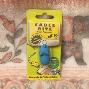 Cable Bite Elephant NWT